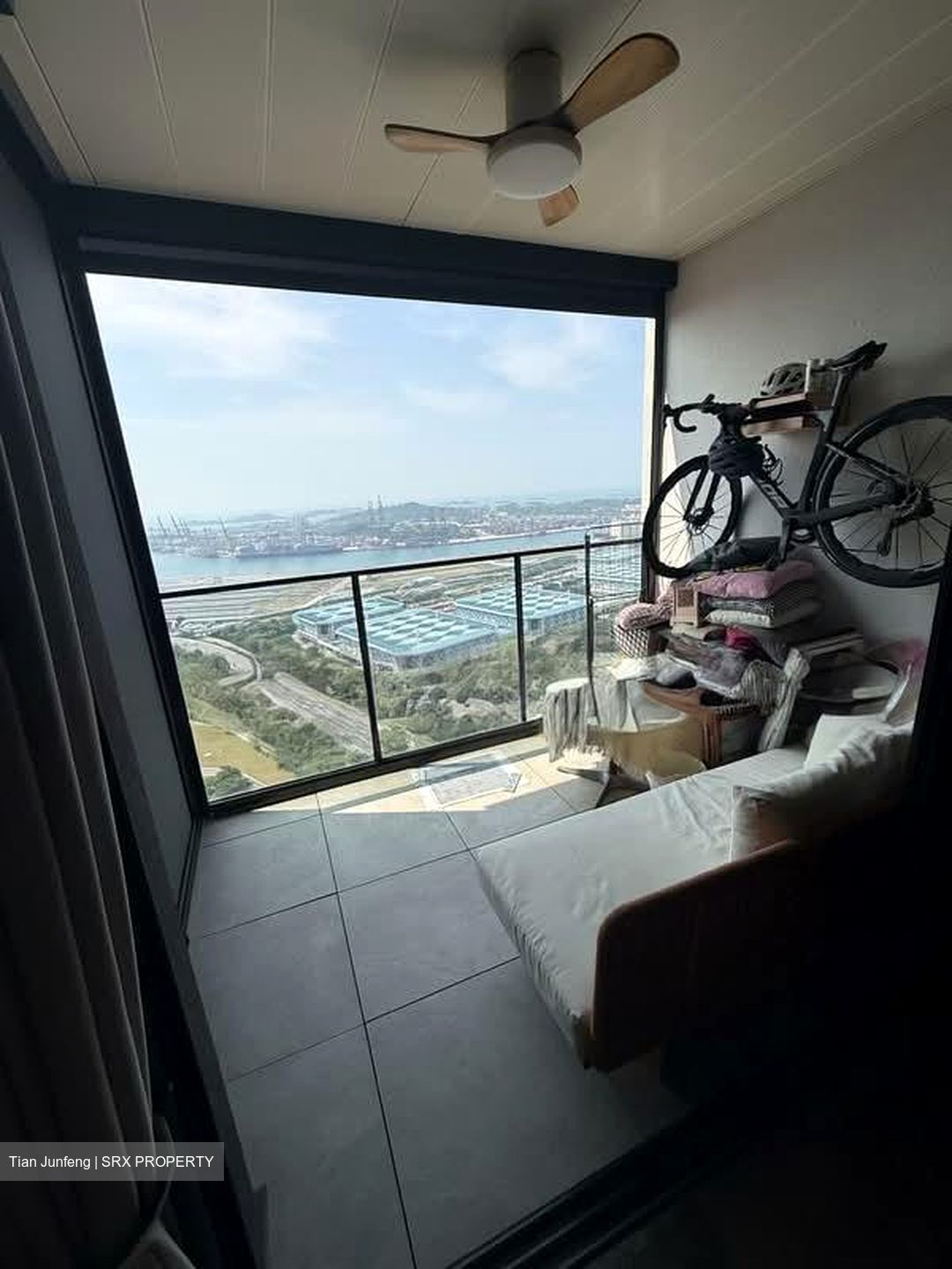 Avenue South Residence (D3), Apartment #538703691
